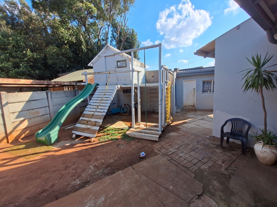 3 Bedroom Property for Sale in Klopperpark Gauteng