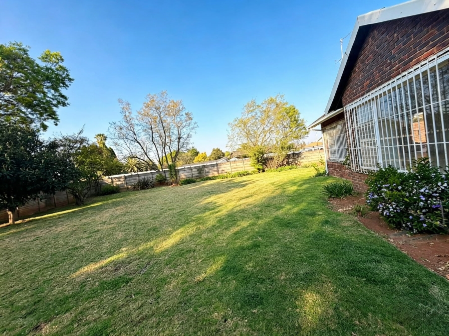 4 Bedroom Property for Sale in Van Riebeeck Park Gauteng