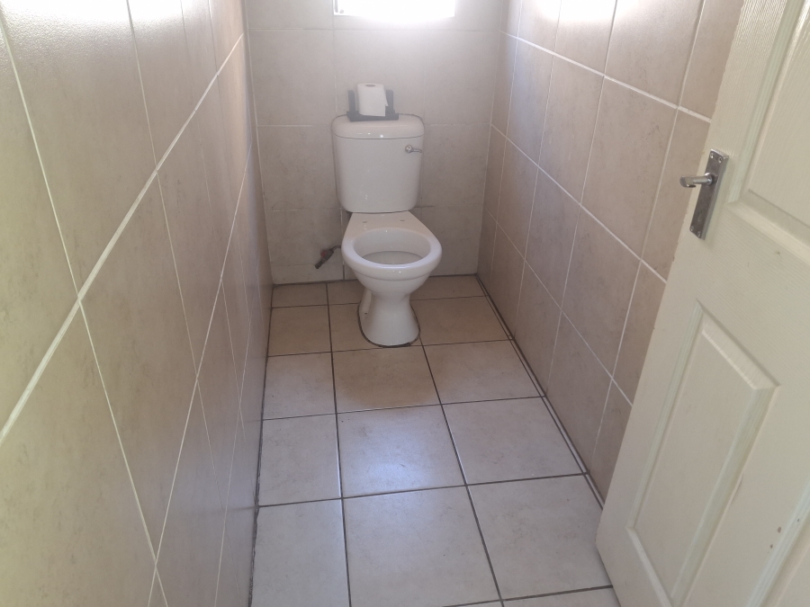 3 Bedroom Property for Sale in Clayville Gauteng