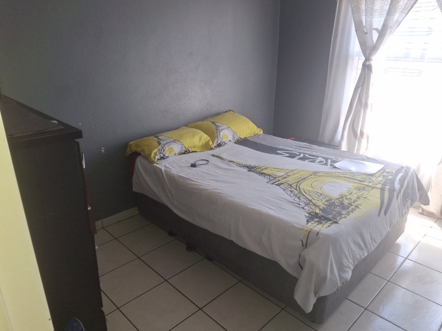 3 Bedroom Property for Sale in Clayville Gauteng