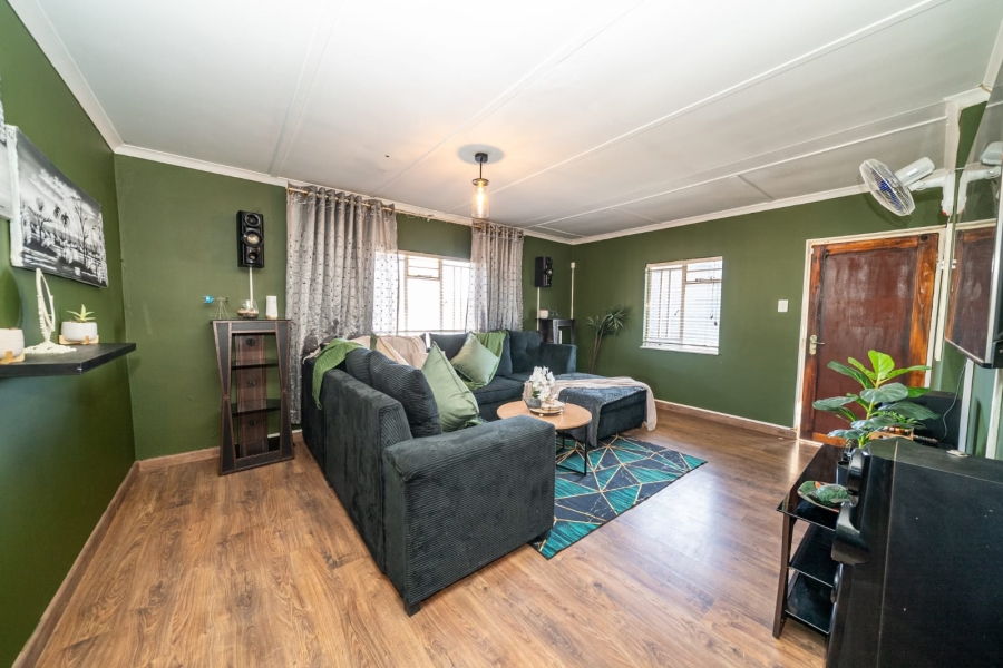4 Bedroom Property for Sale in Minnebron Gauteng