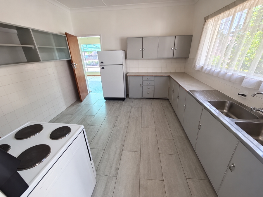 3 Bedroom Property for Sale in Queenswood Gauteng