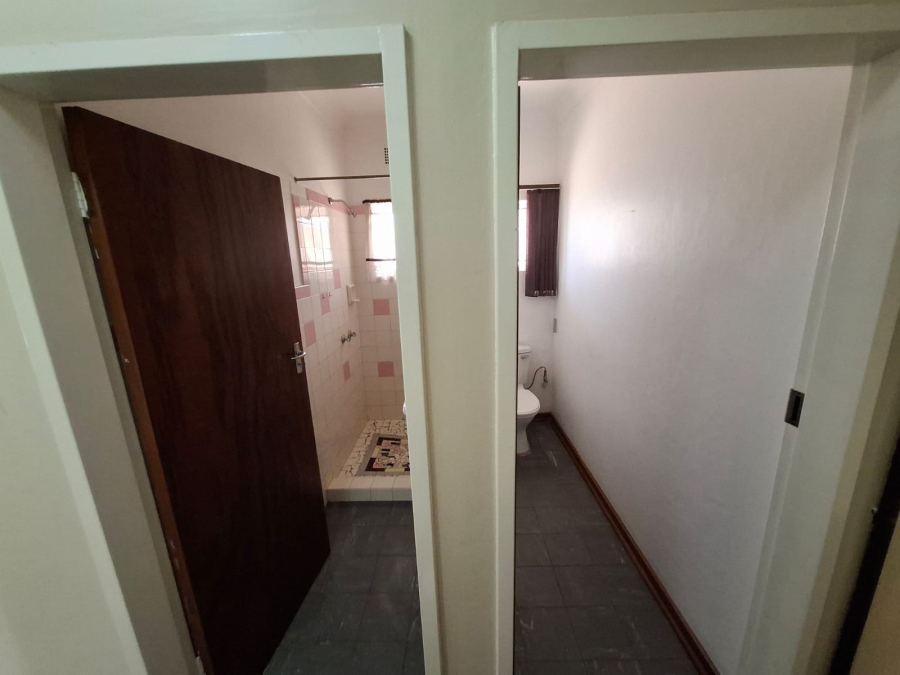 3 Bedroom Property for Sale in Queenswood Gauteng