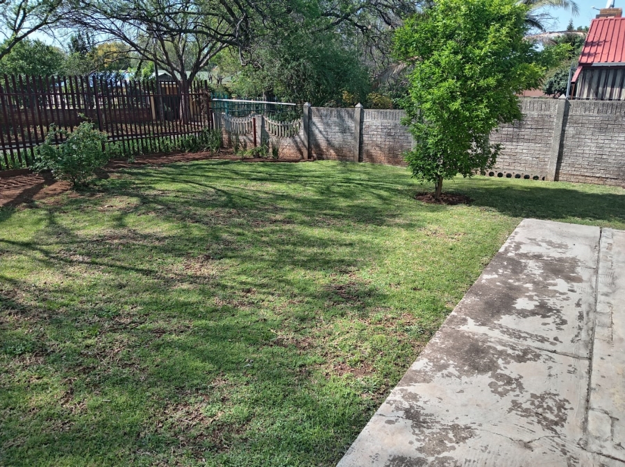 To Let 3 Bedroom Property for Rent in Vanderbijlpark SW 5 Gauteng