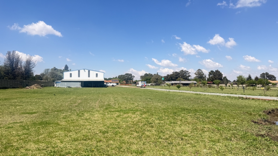 3 Bedroom Property for Sale in Petit Gauteng