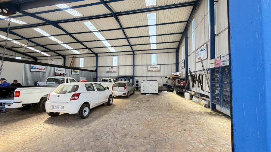 3 Bedroom Property for Sale in Petit Gauteng