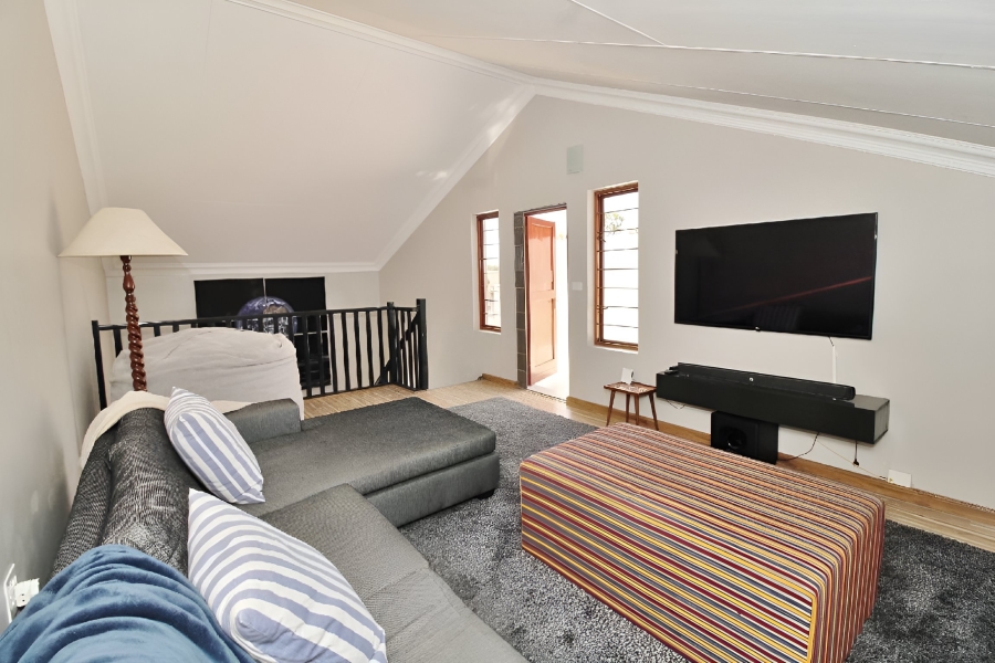 To Let 2 Bedroom Property for Rent in Bedfordview Gauteng