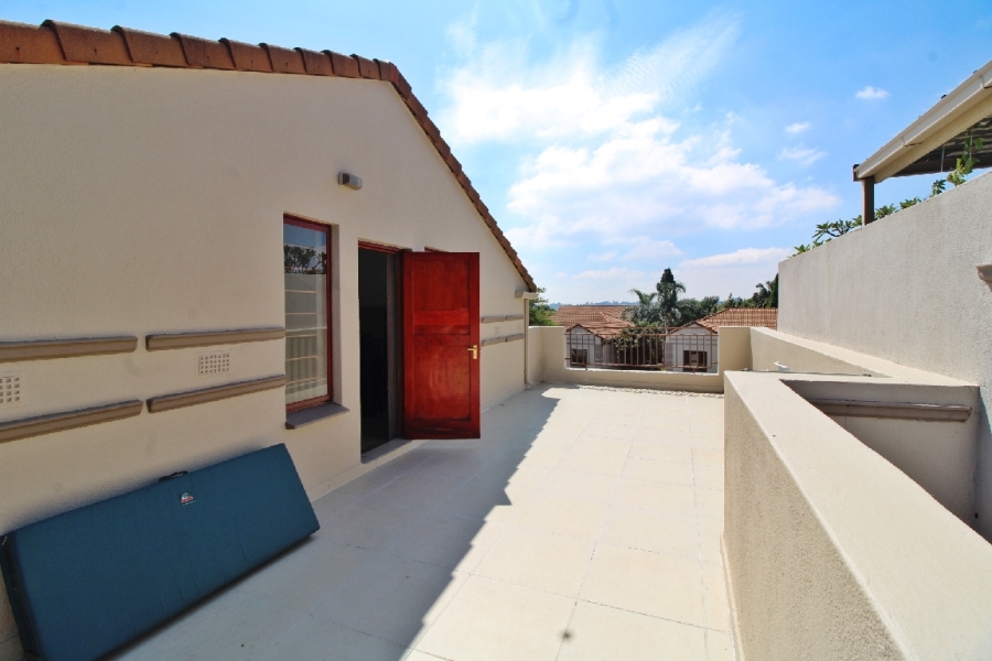 To Let 2 Bedroom Property for Rent in Bedfordview Gauteng