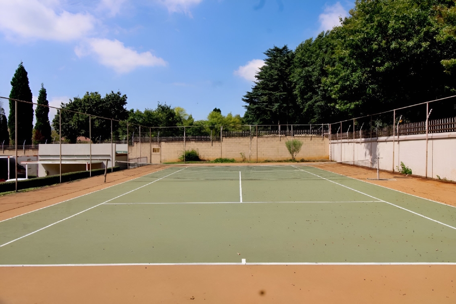 To Let 2 Bedroom Property for Rent in Bedfordview Gauteng