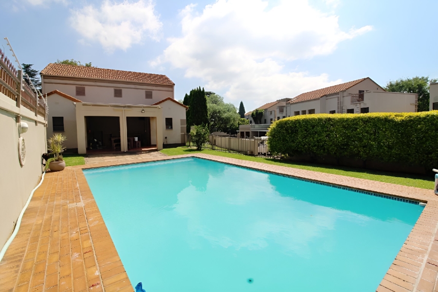 To Let 2 Bedroom Property for Rent in Bedfordview Gauteng