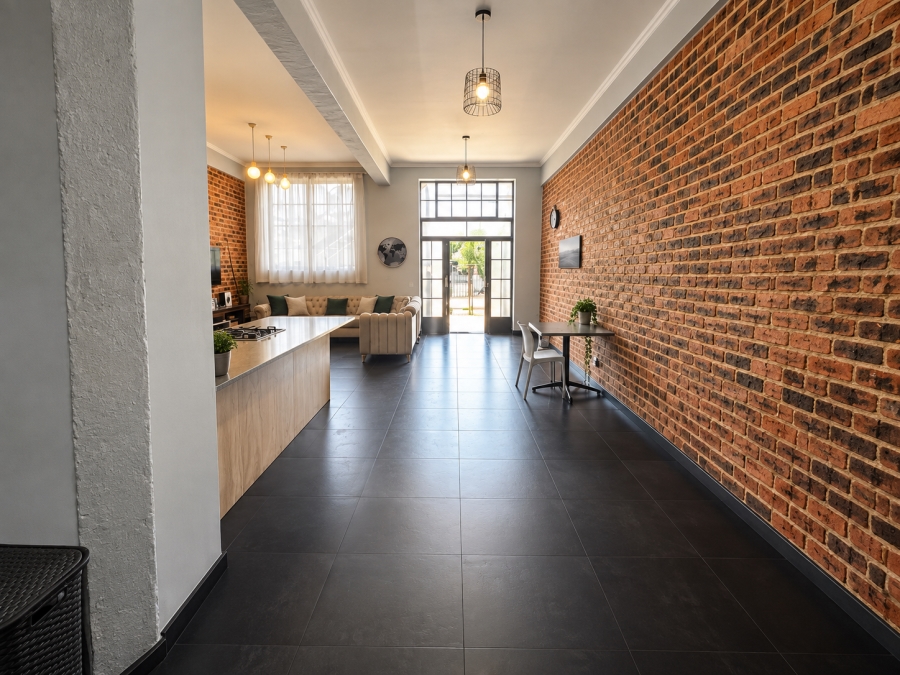 To Let 2 Bedroom Property for Rent in Braamfontein Gauteng
