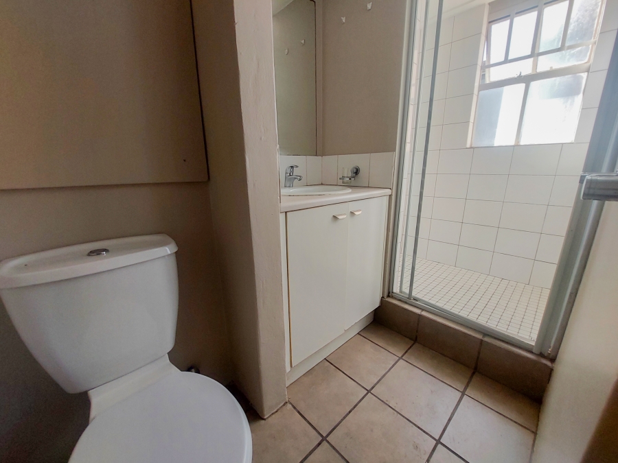 1 Bedroom Property for Sale in Houghton Estate Gauteng