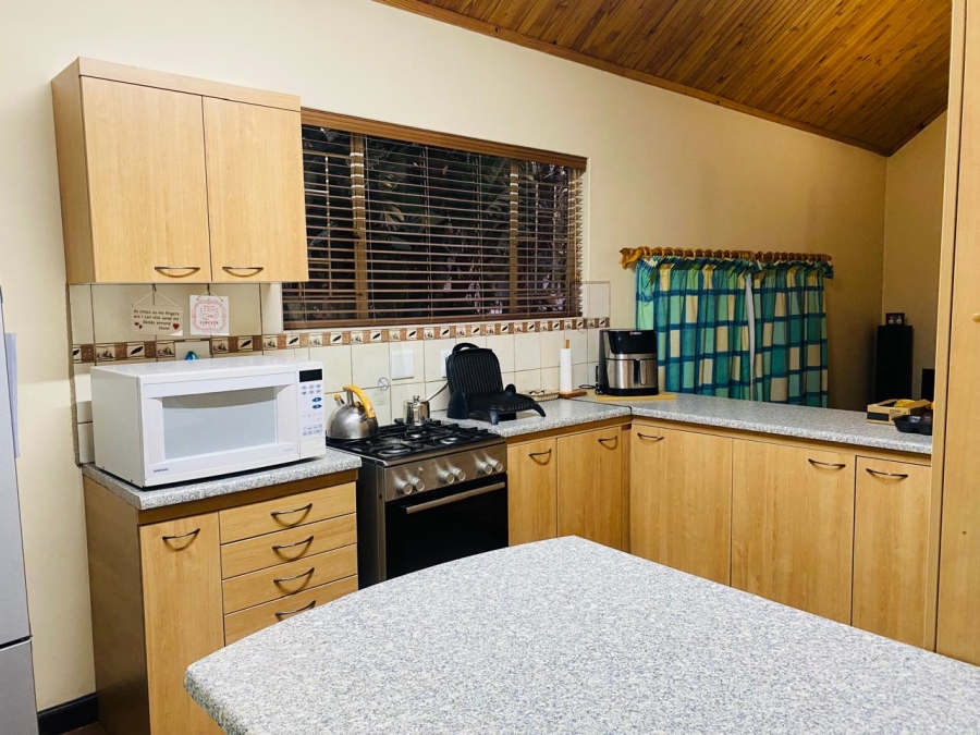 3 Bedroom Property for Sale in Garsfontein Gauteng