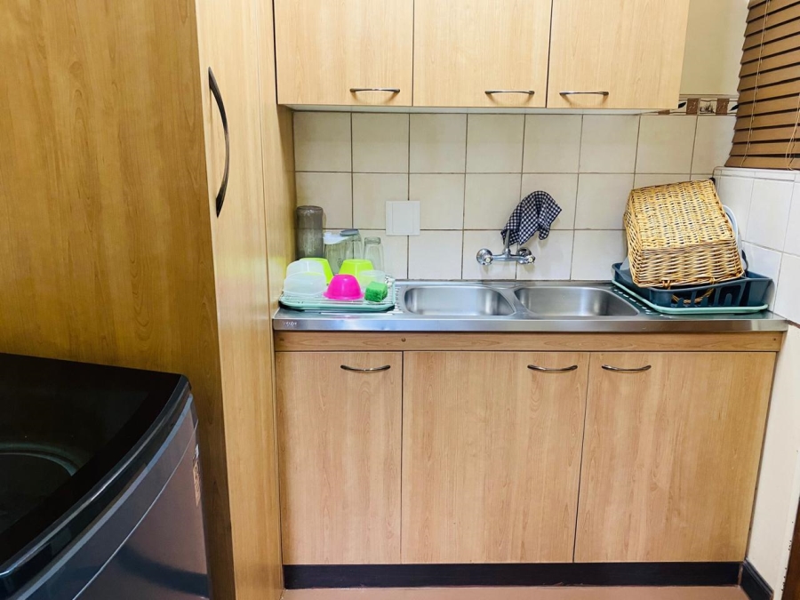 3 Bedroom Property for Sale in Garsfontein Gauteng