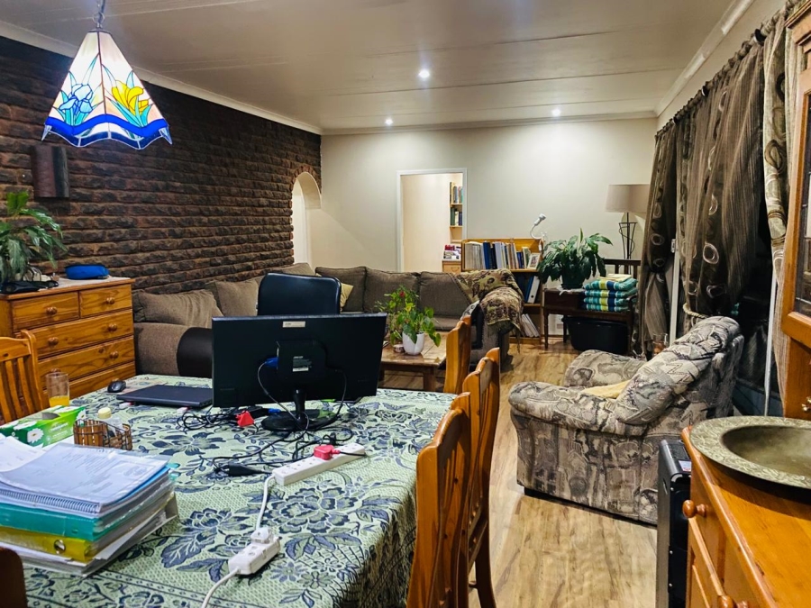 3 Bedroom Property for Sale in Garsfontein Gauteng