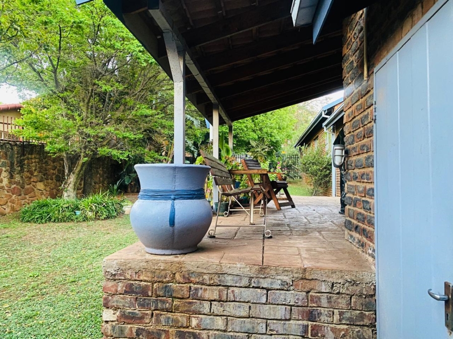 3 Bedroom Property for Sale in Garsfontein Gauteng