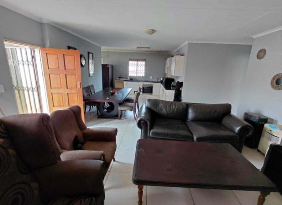 3 Bedroom Property for Sale in Amandasig Gauteng
