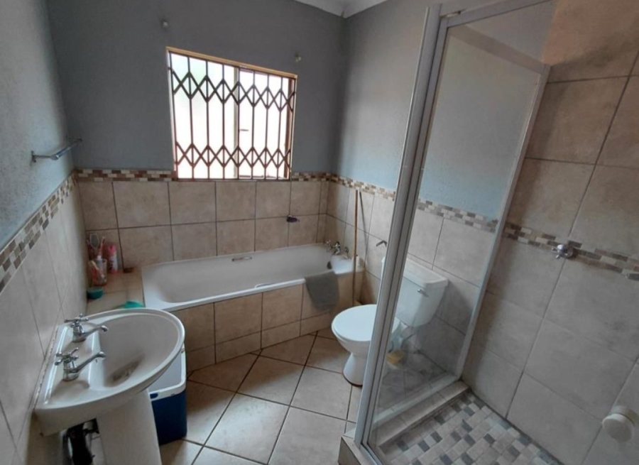 3 Bedroom Property for Sale in Amandasig Gauteng