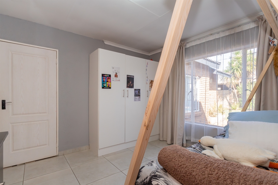 3 Bedroom Property for Sale in Minnebron Gauteng