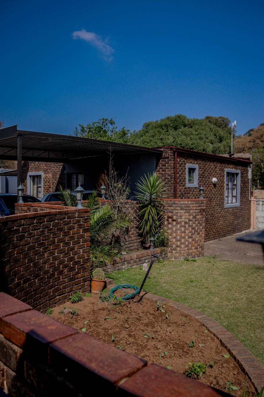 5 Bedroom Property for Sale in The Hill Gauteng
