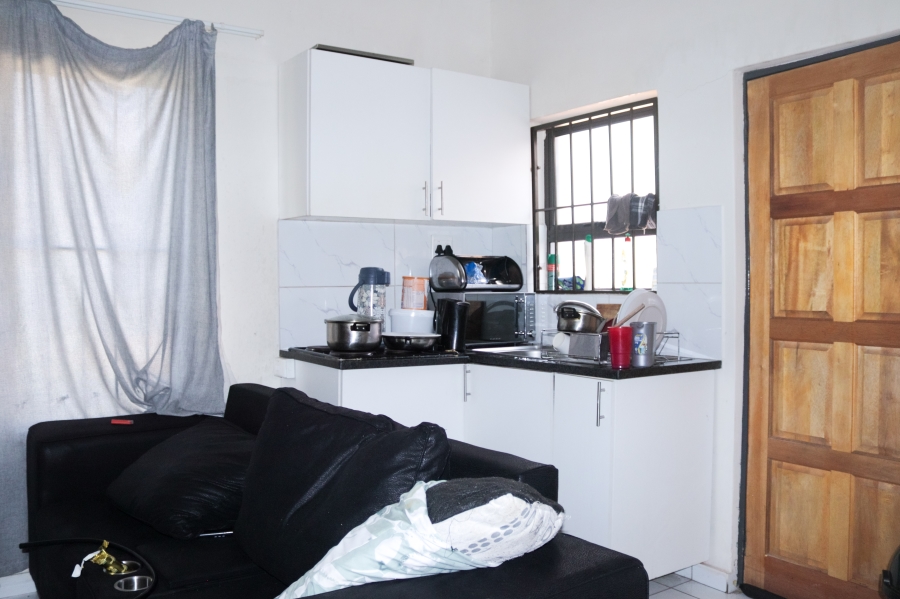 5 Bedroom Property for Sale in The Hill Gauteng
