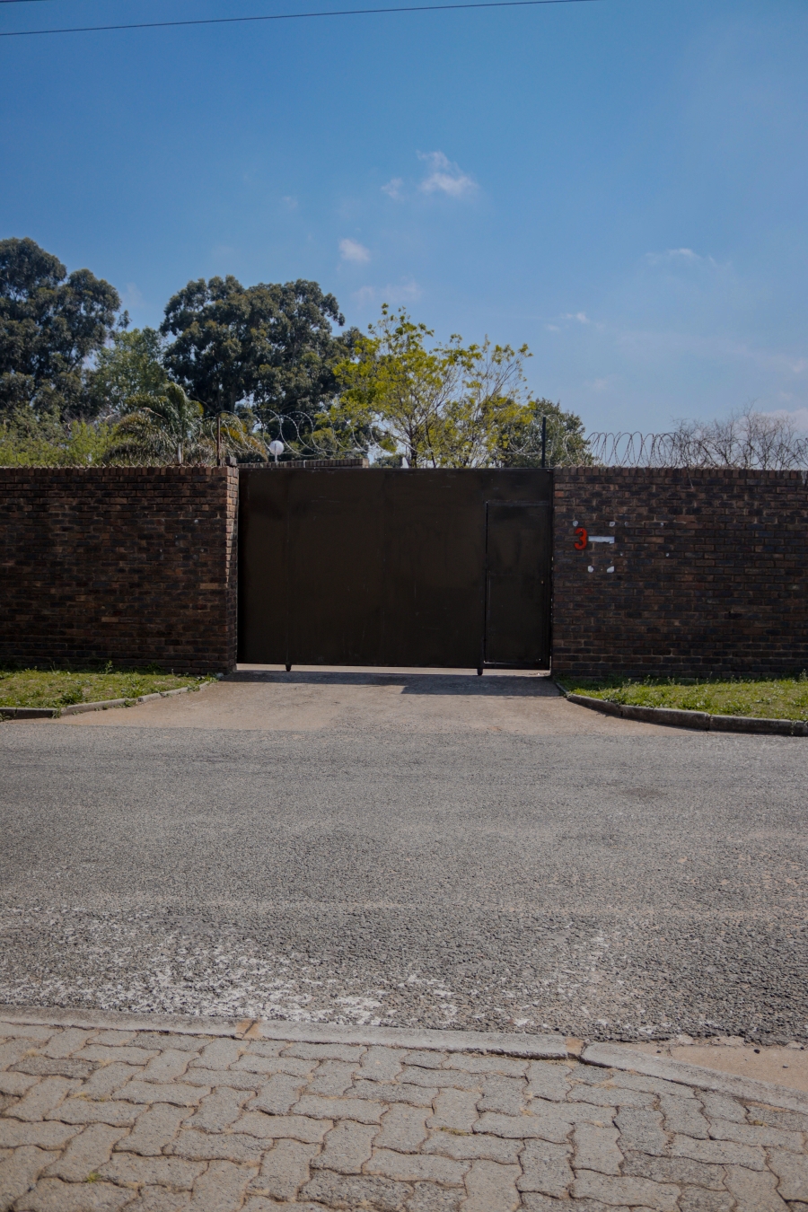 5 Bedroom Property for Sale in The Hill Gauteng