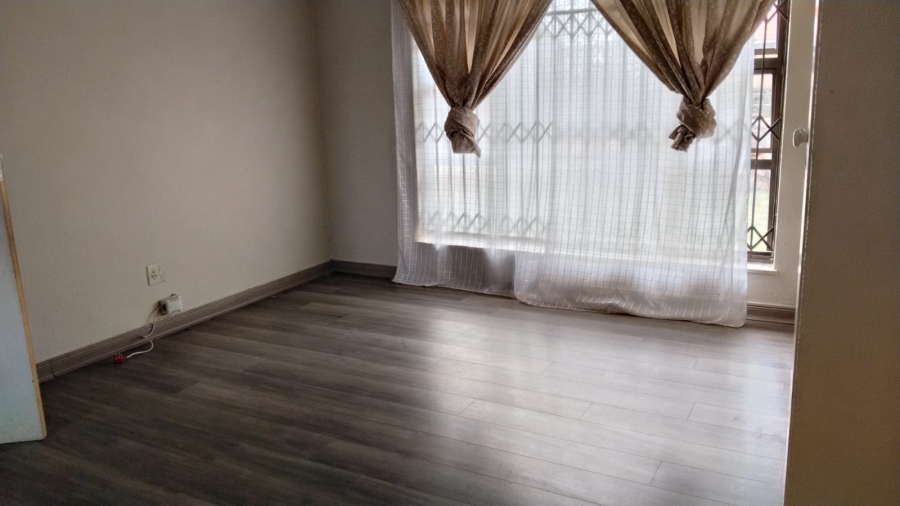 4 Bedroom Property for Sale in Dan Pienaarville Gauteng