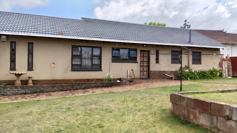 4 Bedroom Property for Sale in Dan Pienaarville Gauteng
