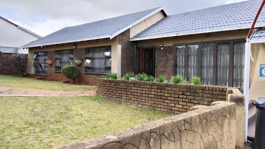 4 Bedroom Property for Sale in Dan Pienaarville Gauteng