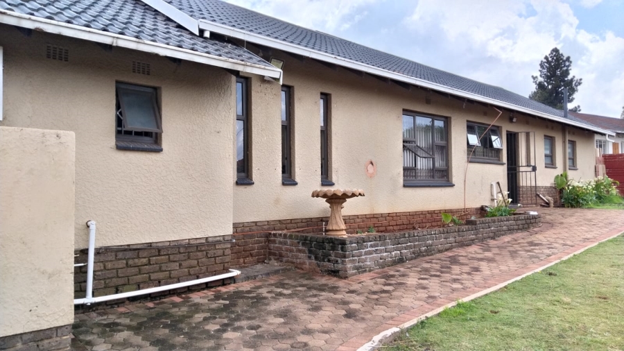 4 Bedroom Property for Sale in Dan Pienaarville Gauteng