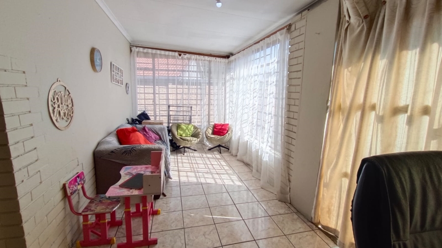 3 Bedroom Property for Sale in Homelake Gauteng