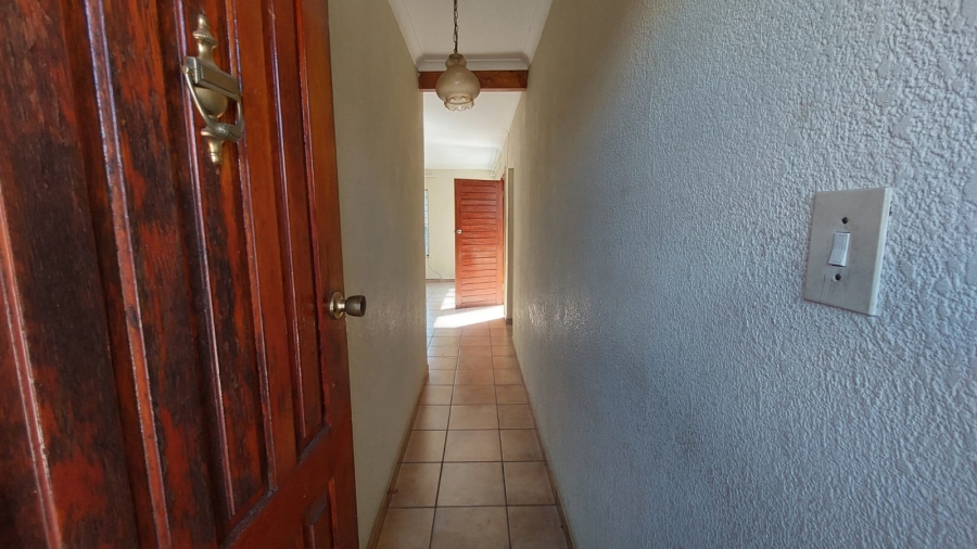 2 Bedroom Property for Sale in Greenhills Gauteng