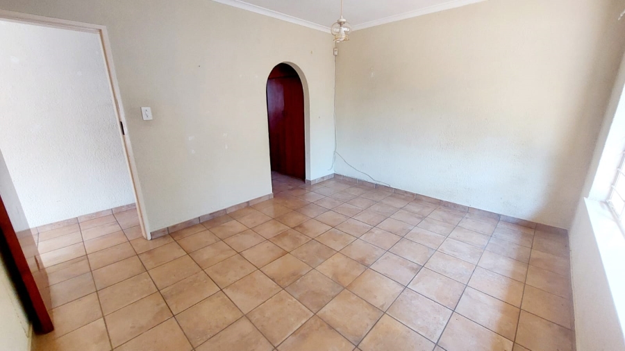 2 Bedroom Property for Sale in Greenhills Gauteng