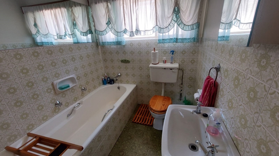 3 Bedroom Property for Sale in Greenhills Gauteng