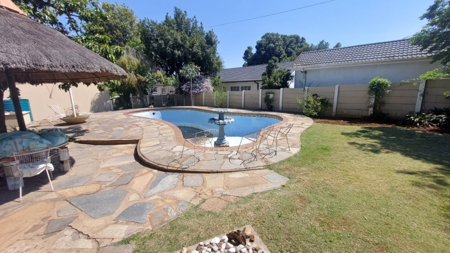 3 Bedroom Property for Sale in Greenhills Gauteng