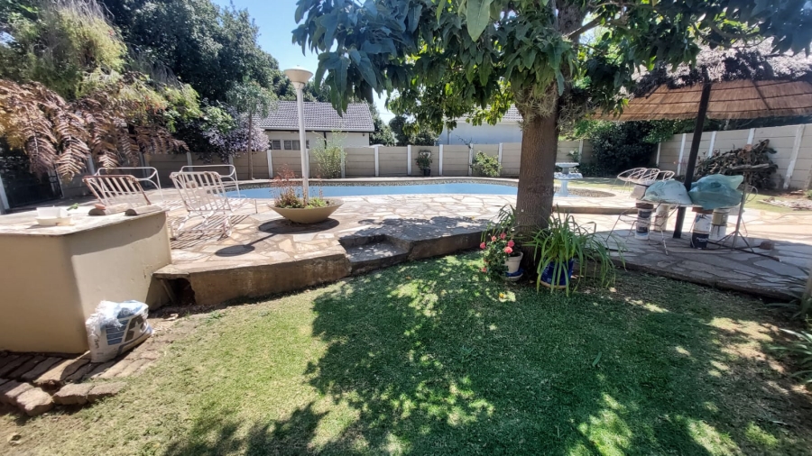 3 Bedroom Property for Sale in Greenhills Gauteng