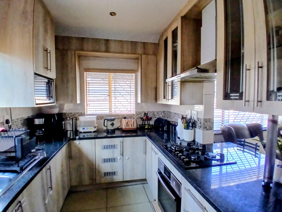 3 Bedroom Property for Sale in Witpoortjie Gauteng