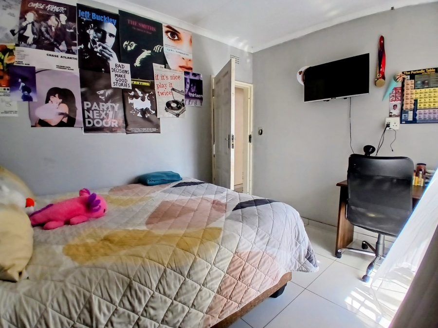 3 Bedroom Property for Sale in Witpoortjie Gauteng