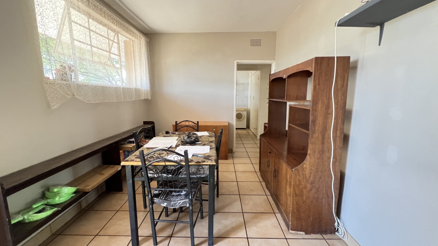 2 Bedroom Property for Sale in Greenhills Gauteng