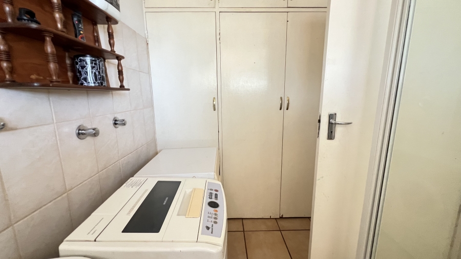 2 Bedroom Property for Sale in Greenhills Gauteng