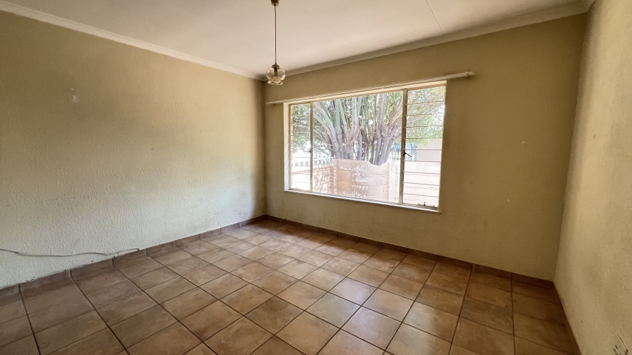 2 Bedroom Property for Sale in Greenhills Gauteng
