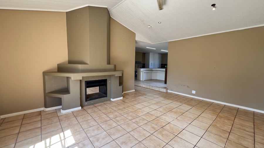 3 Bedroom Property for Sale in Hekpoort Gauteng