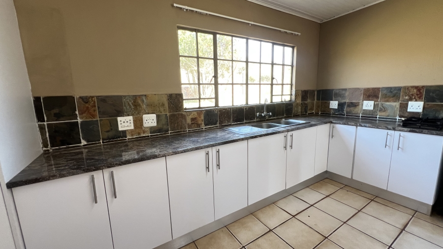 3 Bedroom Property for Sale in Hekpoort Gauteng