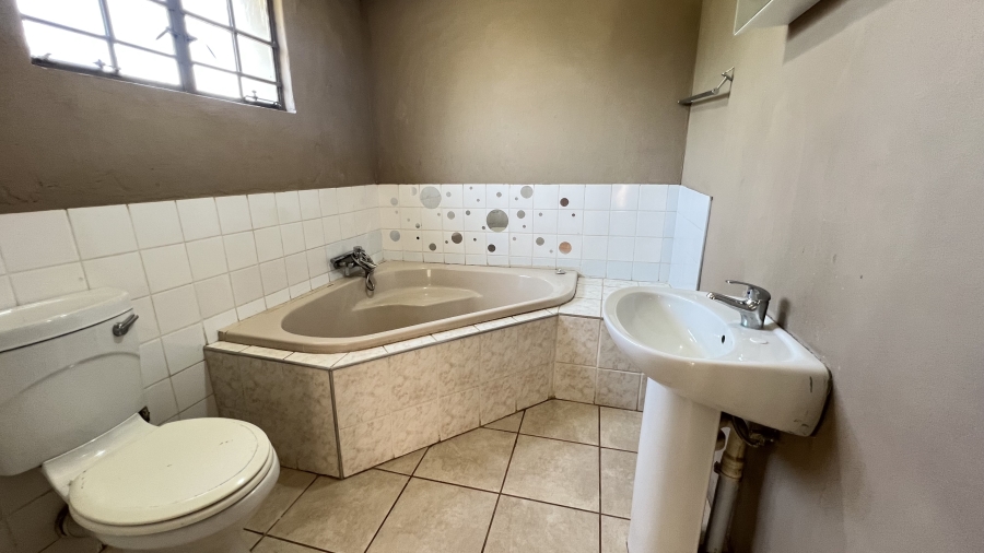 3 Bedroom Property for Sale in Hekpoort Gauteng