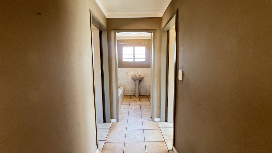 3 Bedroom Property for Sale in Hekpoort Gauteng