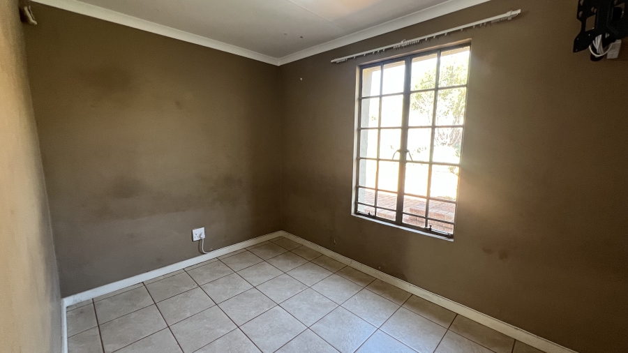 3 Bedroom Property for Sale in Hekpoort Gauteng