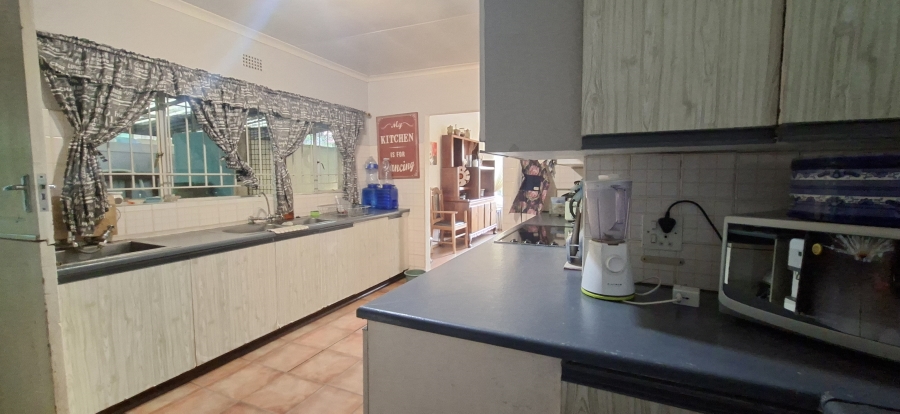 3 Bedroom Property for Sale in Wilro Park Gauteng