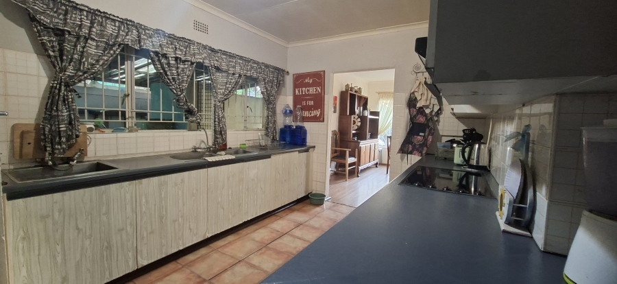 3 Bedroom Property for Sale in Wilro Park Gauteng