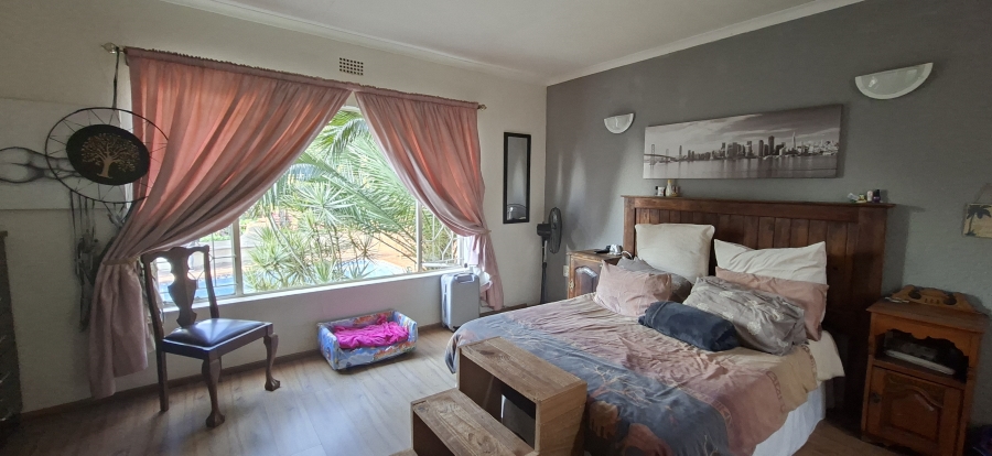 3 Bedroom Property for Sale in Wilro Park Gauteng