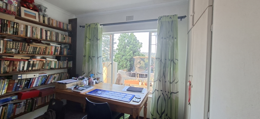 3 Bedroom Property for Sale in Wilro Park Gauteng